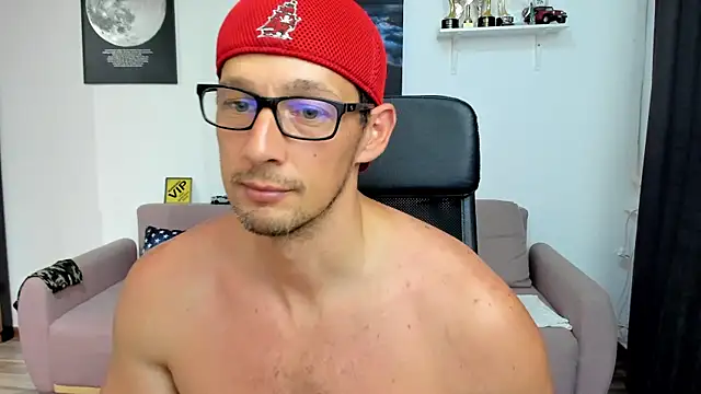BrutusK08 live cam