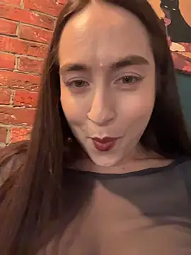 Holly_Play