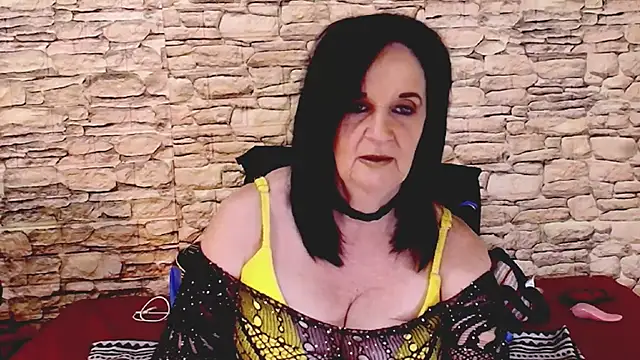LuciousGrace live cam