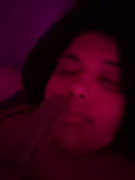 1n0nlythroat webcam