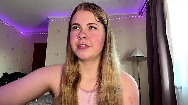 Amy_Maev webcam