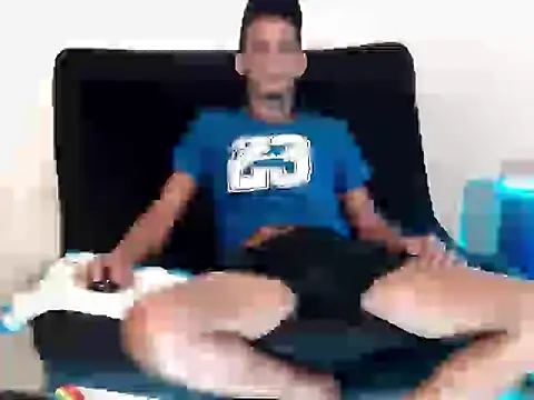 Brendt_Hotx live cam on StripChat