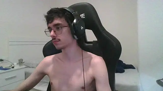 gabrielNovin17cm webcam