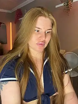 RedFoxQueen webcam