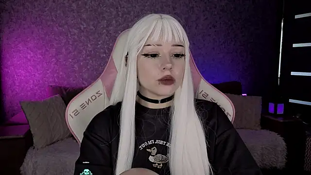 meowceline webcam