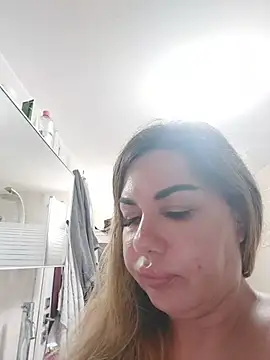 Alisasex@xh webcam