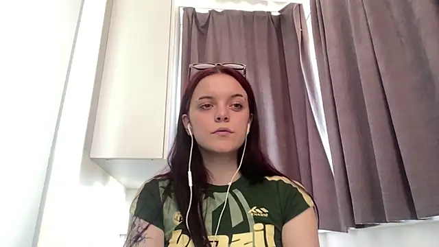 AudriaCriner webcam