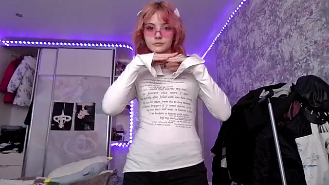 Dina_Malbert webcam