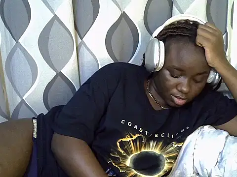 cute_gee5 webcam