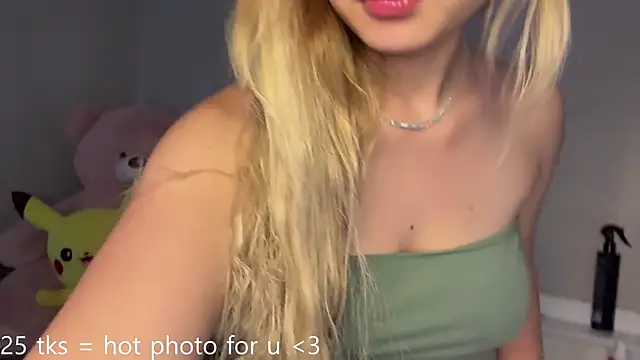 MarlaMotsinger webcam