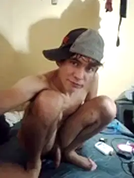 Cloud0nMycock webcam