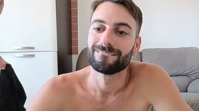 Amicisegreti live cam