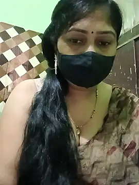 Beauty-wife live cam on StripChat