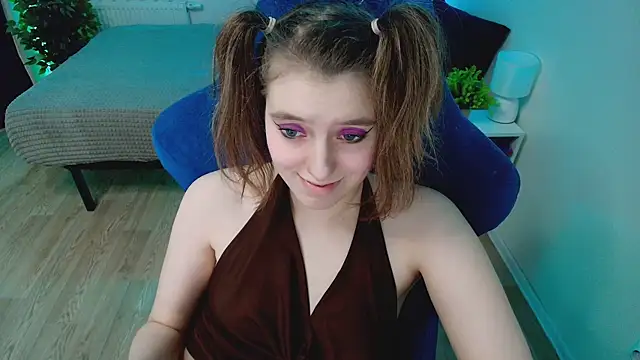 CranberryHot live cam on StripChat
