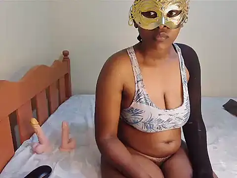 Luna_en_Gee webcam