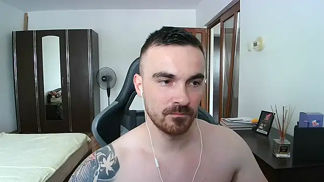 mu5clemania2 live cam on StripChat