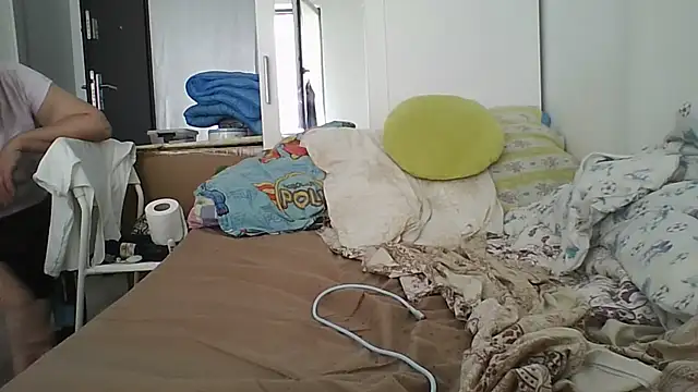 vitalik66679 live cam on StripChat