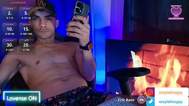 sexylatin0gay webcam