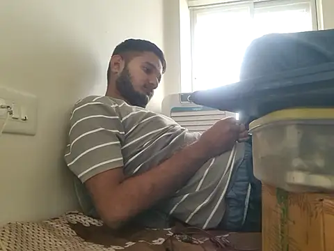 young-hairy-jon webcam