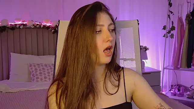 Mary_Miiller webcam