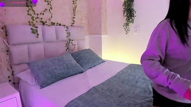 AlondraSoomer webcam