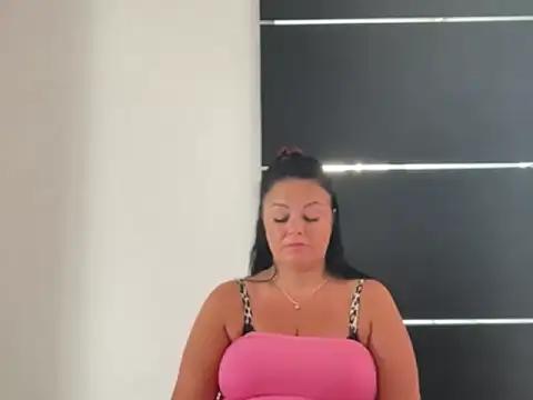 SecretLia69 webcam