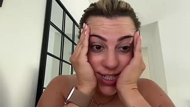 MsBelleWarick