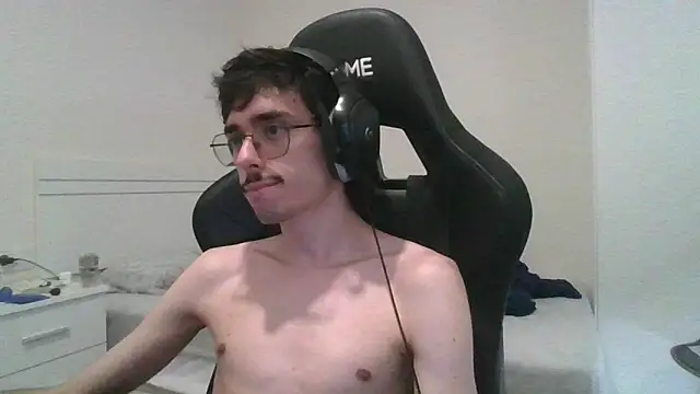 gabrielNovin17cm webcam