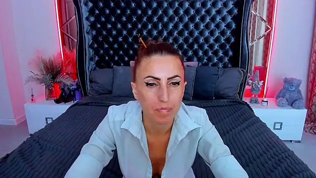 Rebecca_Diamond webcam