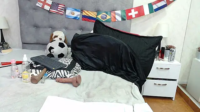 ScarlettGreen_