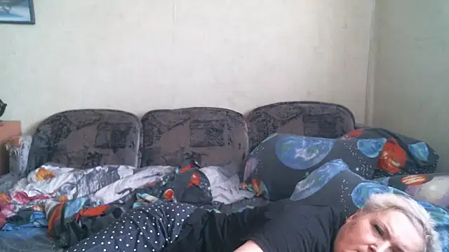 Lana555 live cam on StripChat