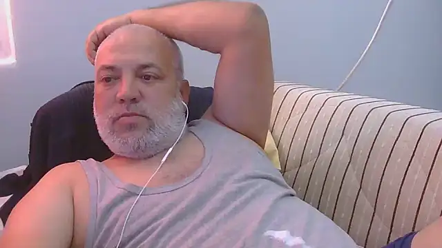 husoizmir live cam on StripChat