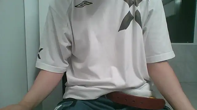 nole_china7 (Ask my age) - talk / fun / cum