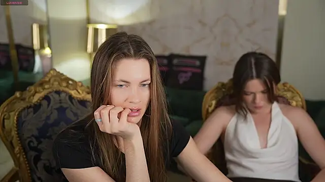 Julia__Star_ webcam