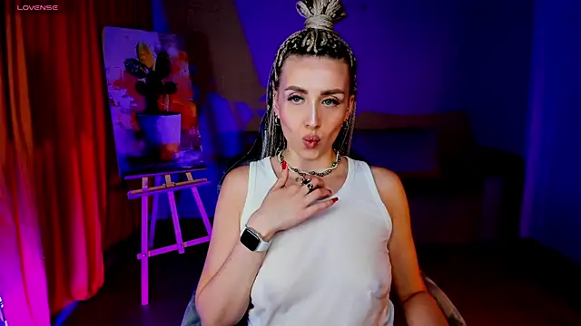 MonicaRiley webcam