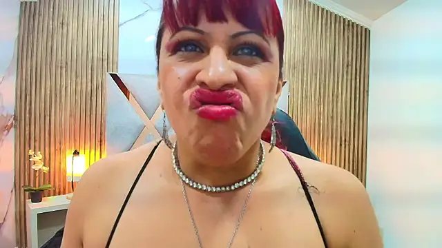 Anabella_Thompson webcam