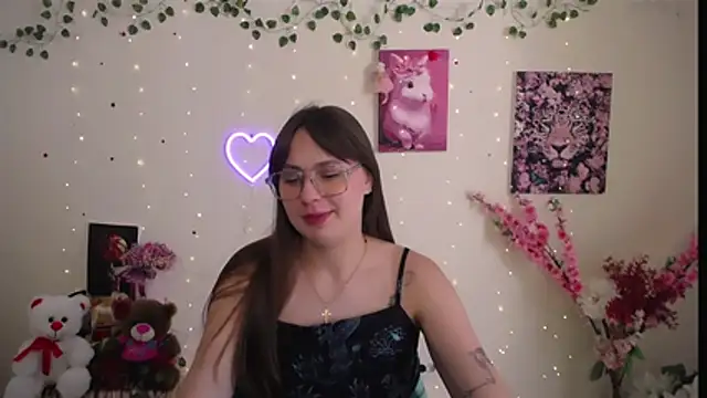 Amanda_Bright_ live cam on StripChat