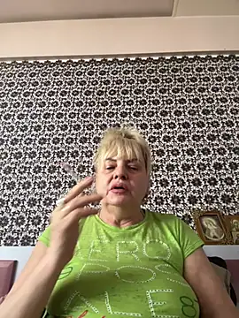 AnastasiaGrey777 live cam on StripChat