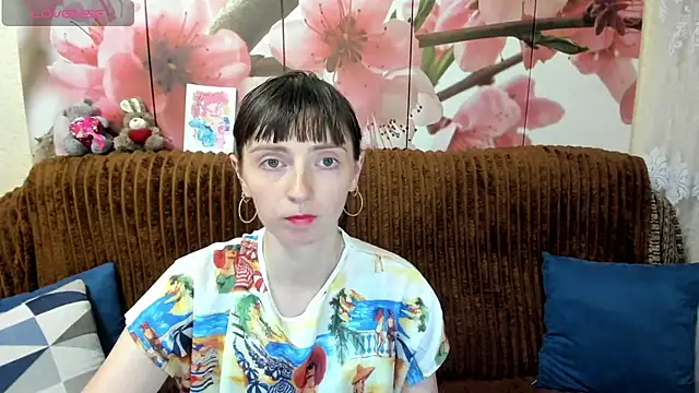 TayanaJons webcam