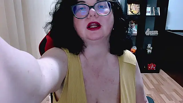 MissTroublle webcam
