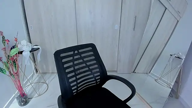 Adele_Sweett webcam