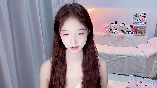 lucky-tt live cam on StripChat