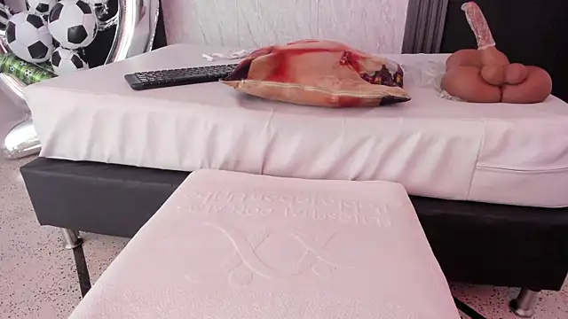 YummyDuooo webcam
