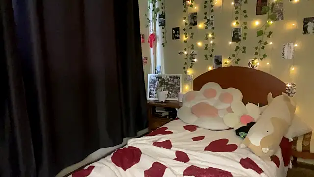 yanashowsy webcam