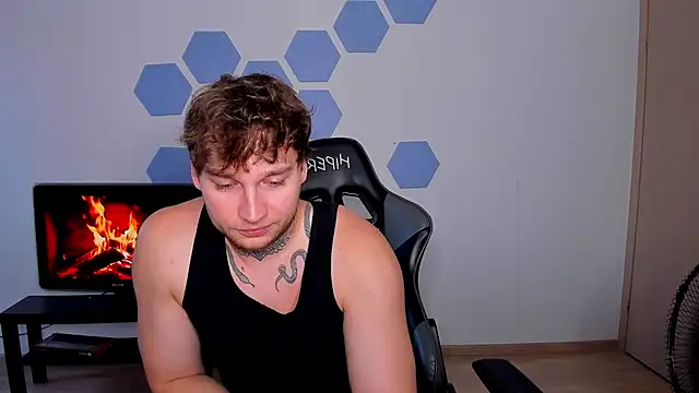 Chris_Tyson live cam on StripChat