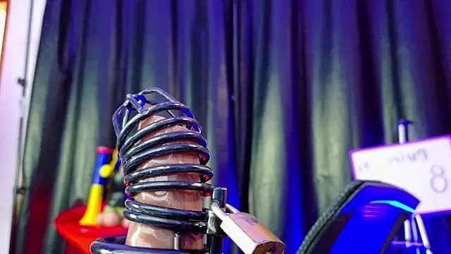 MistressSlut1 live cam