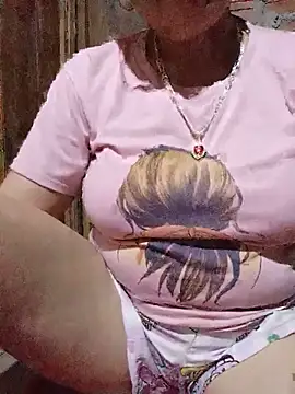 Agnes-baby live cam