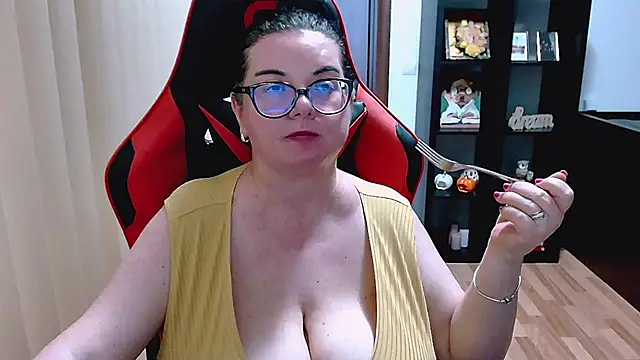 MissTroublle webcam