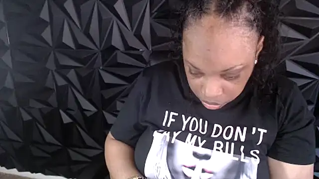 Sexymona1218 webcam