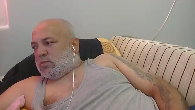 husoizmir live cam on StripChat